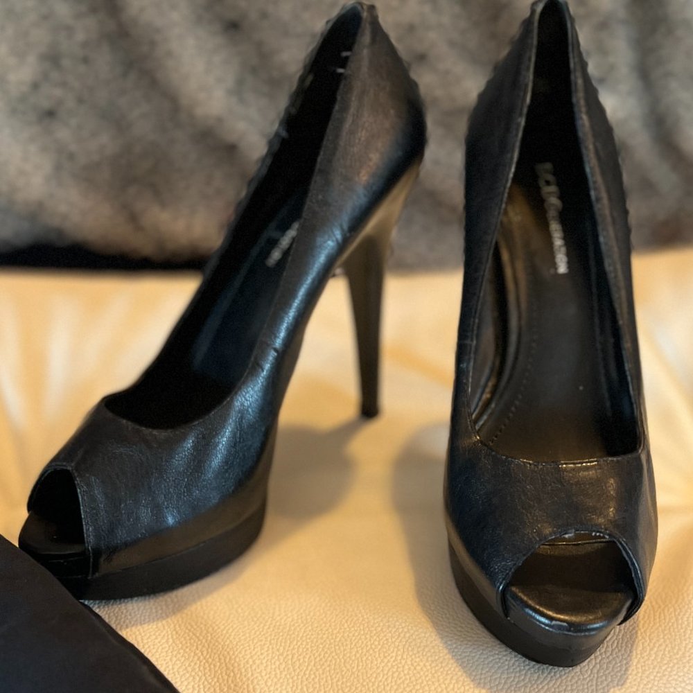 BCBGeneration Peekaboo Toe 4" heel Stiletto High Heels Black Leather